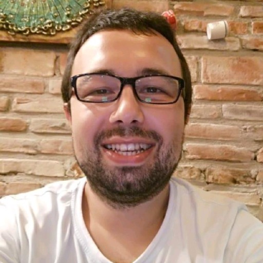 Tezcan Uğur Selçuk profilképe